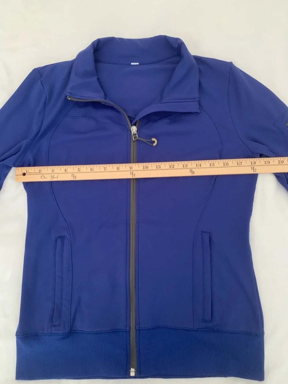 EUC Alo Yoga Blue Full Zip Performance Track Jacket - Size S/M - Picture 14 of 16